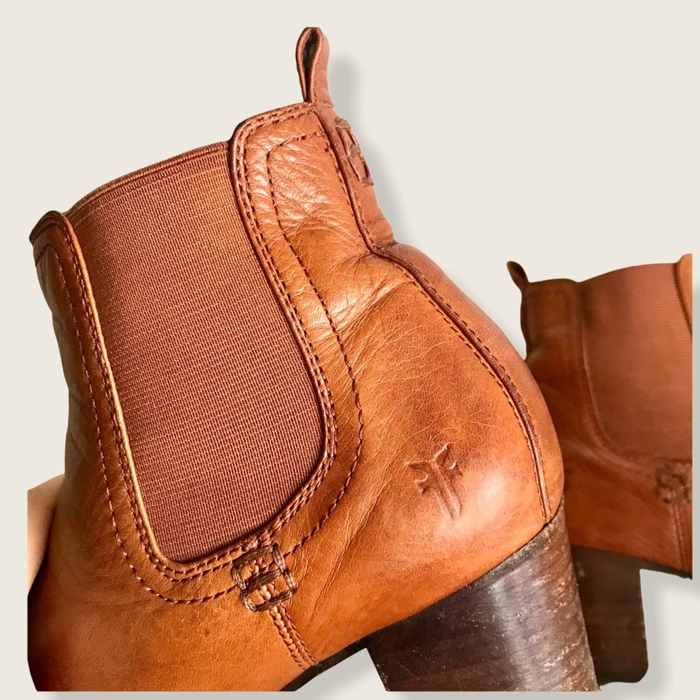 Frye Stella Chelsea Short Cognac Leather AnkleBoot - Picture 7 of 16